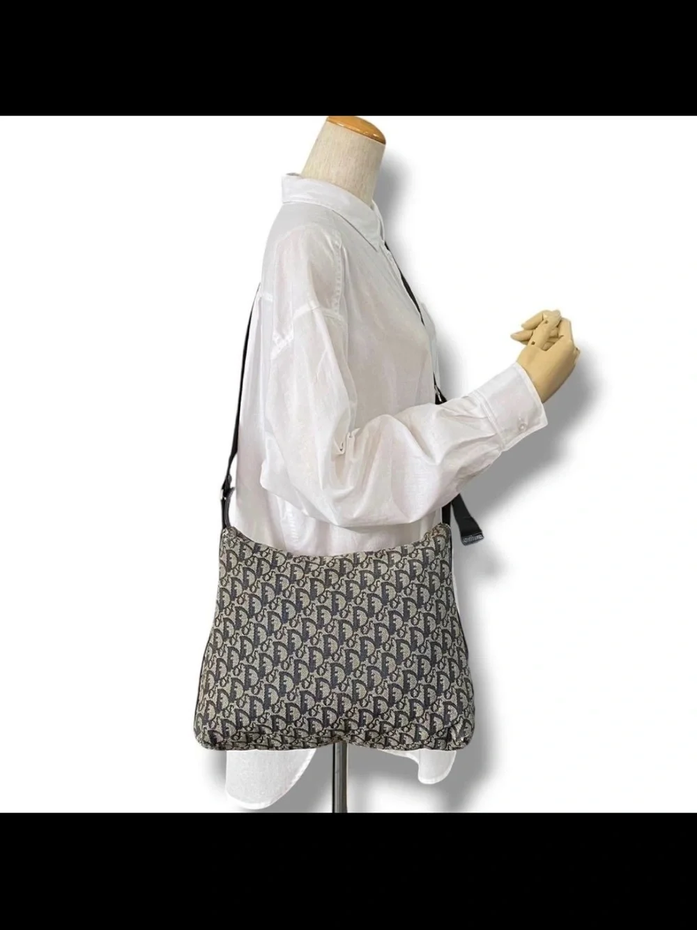 Dior Navy and Beige Oblique Canvas Messenger Bag